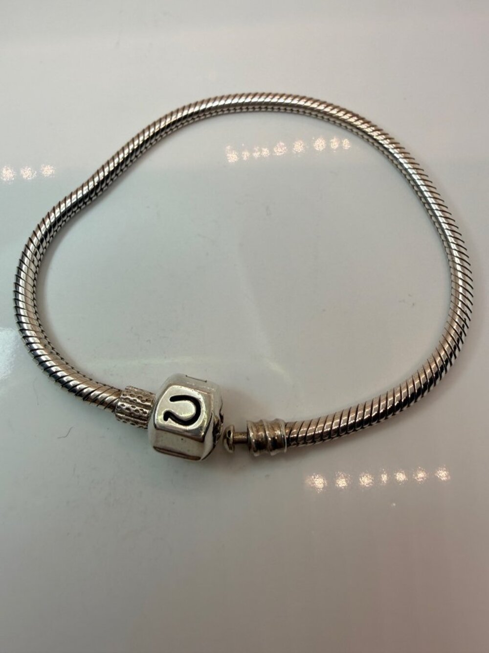 Chamilia Sterling Silver Snake Chain Charm Bracelet 7” C Logo Clasp
